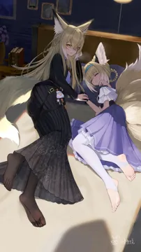 2girls animal_ear_fluff animal_ears black_gloves black_jacket black_pantyhose black_skirt blonde_hair blue_hairband book braid closed_mouth feet fox_ears fox_girl fox_tail full_body gloves hairband indoors jacket long_hair long_skirt looking_at_viewer mother_and_daughter multicolored_hair multiple_girls on_bed orange_eyes pantyhose scar scar_on_face single_glove skirt sleeping smile tail white_hair white_pantyhose zayur arknights suzuran__arknights vulpisfoglia__arknights