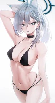 1girl alternate_costume alternate_hairstyle animal_ear_fluff animal_ears arm_up bare_arms bare_shoulders bikini black_bikini black_choker blue_archive breasts choker cleavage collarbone extra_ears gradient_background grey_hair hair_between_eyes hair_lift hair_ornament hair_tie_in_mouth hairclip halo hand_in_own_hair holding holding_own_hair kazane_wind looking_at_viewer mouth_hold multi_strapped_bikini navel shiroko__blue_archive shiroko_terror__blue_archive sideboob solo stomach string_bikini swimsuit thighs tying_hair wolf_ears